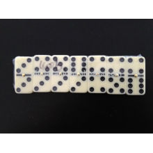 Conjuntos de seis dominós duplos com caixa de couro Conjuntos de seis dominós duplos com caixa de couro